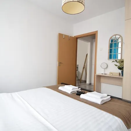 בוקרשט Cozy Apartment Balcescu מראה חיצוני תמונה